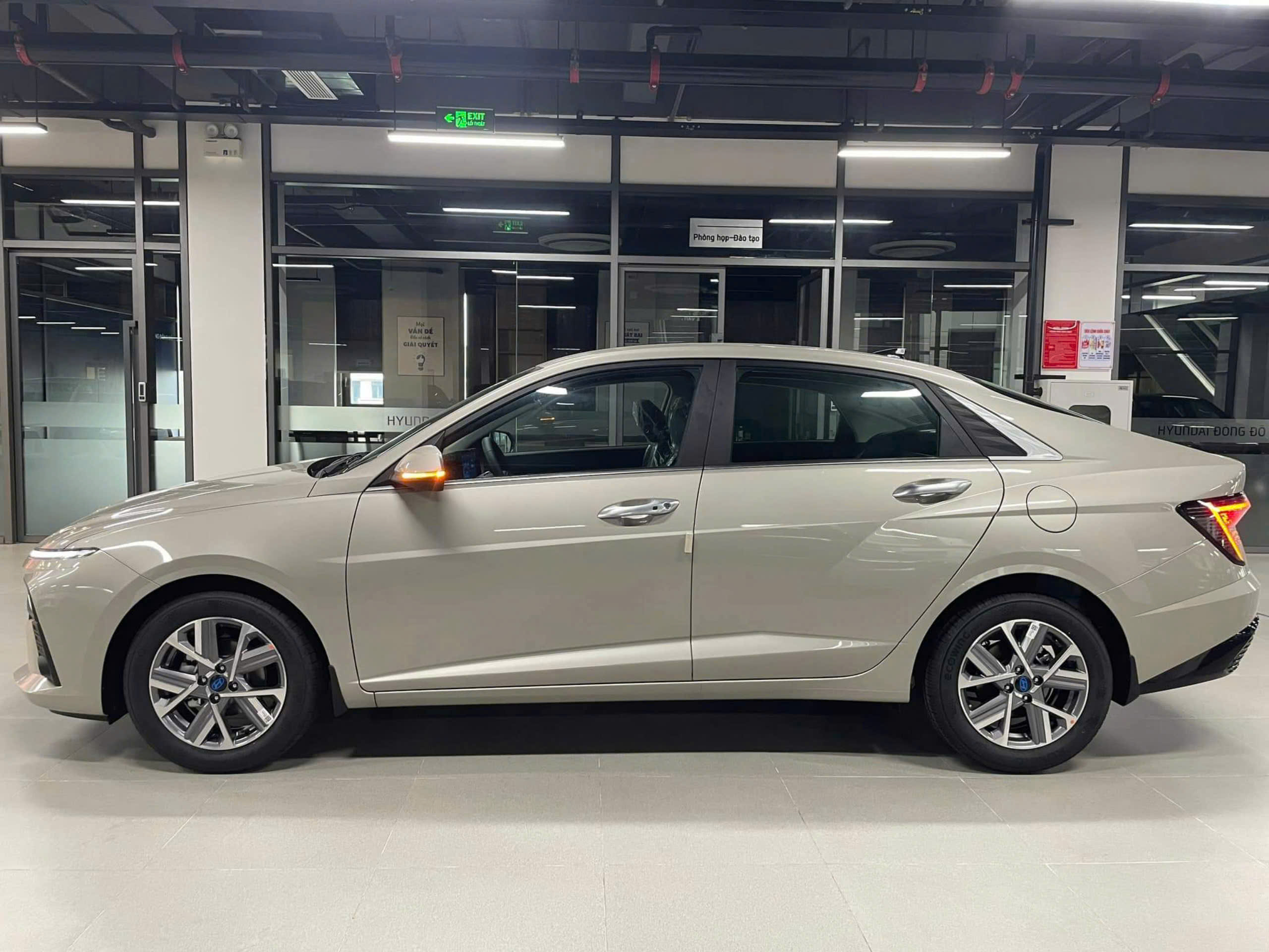 Thiết kế ngoại thất Hyundai Accent 