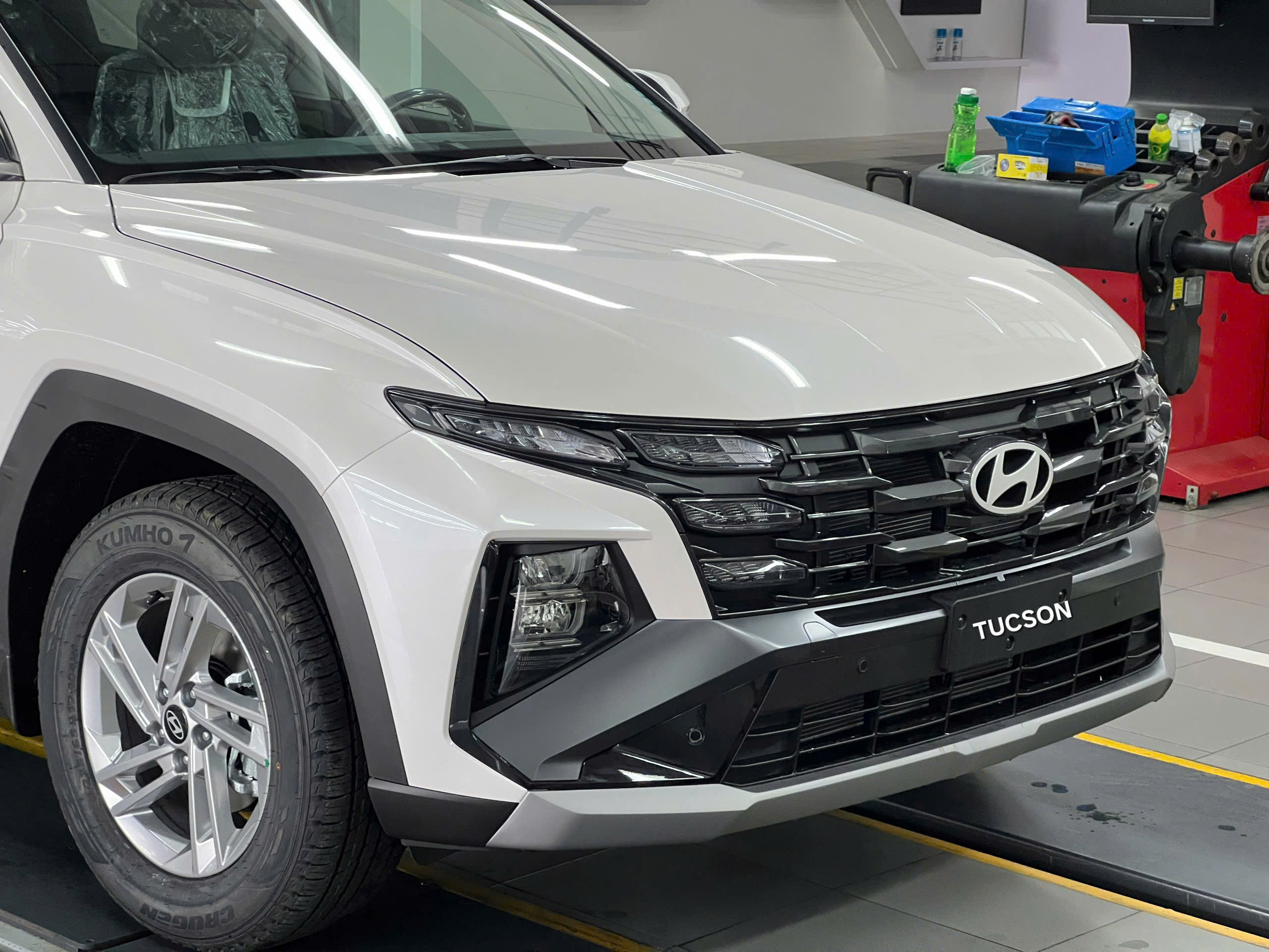 Hyundai Tucson 2026 Tiêu chuẩn góc trước