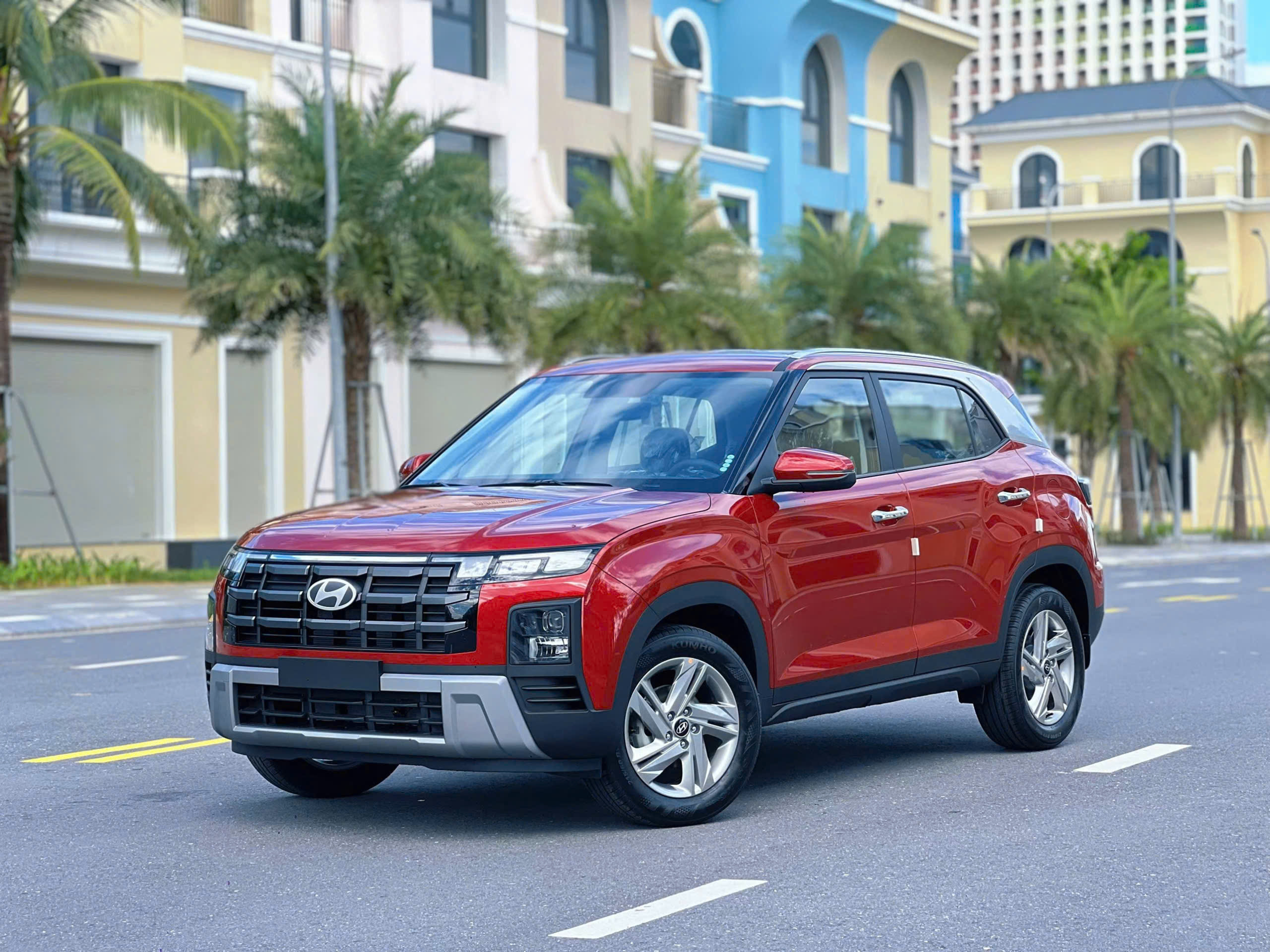 Hyundai Creta Tiêu chuẩn Đỏ