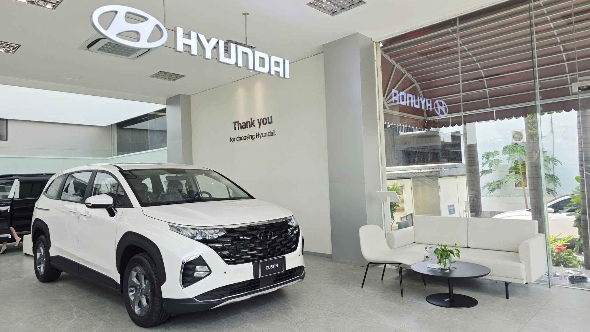 Bên trong Showroom Hyundai Ngọc Phát Đồng Nai