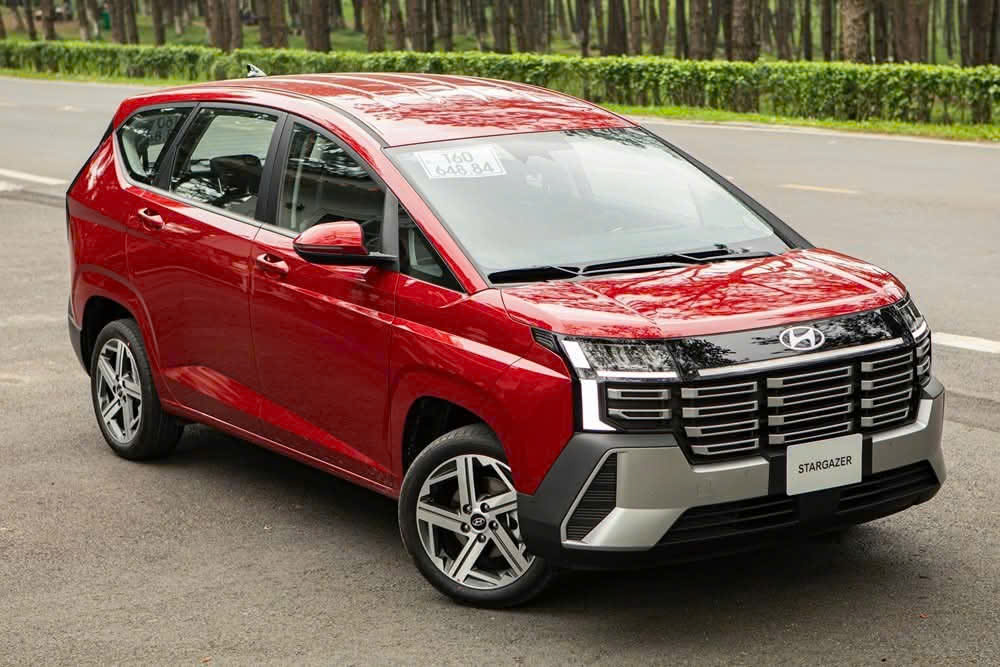 Thiết kế ngoại thất Hyundai Stargazer